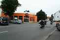au015