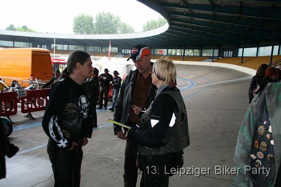 bg016.jpg